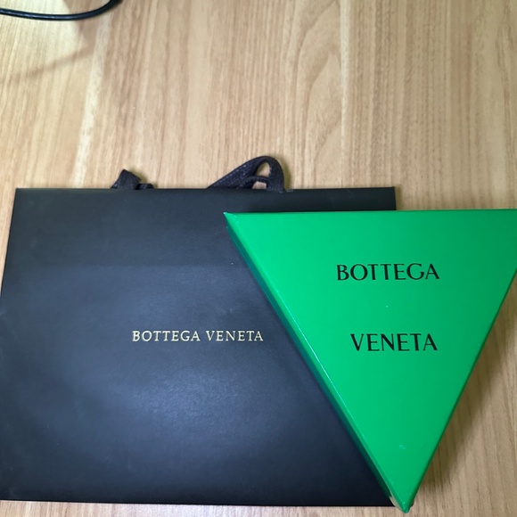 Bottega Veneta Gold & Brown Braided Hoop Earrings - Picture 4 of 7